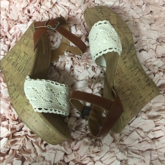 Maurices size 6 NWT - Picture 2 of 5